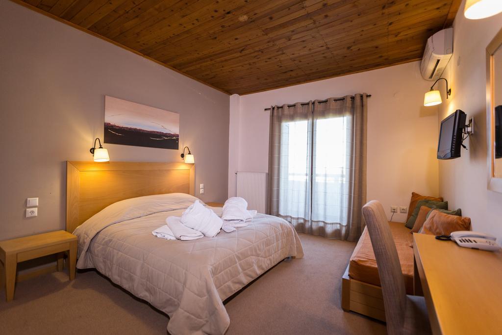 טסגרדה Hotel San Stefano חדר תמונה